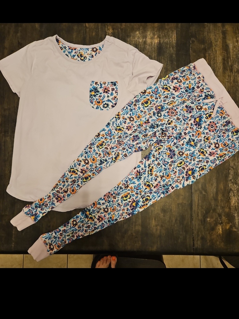 Vera Bradley Pale Pink Tee with Blue Floral Jogger Pajama Set